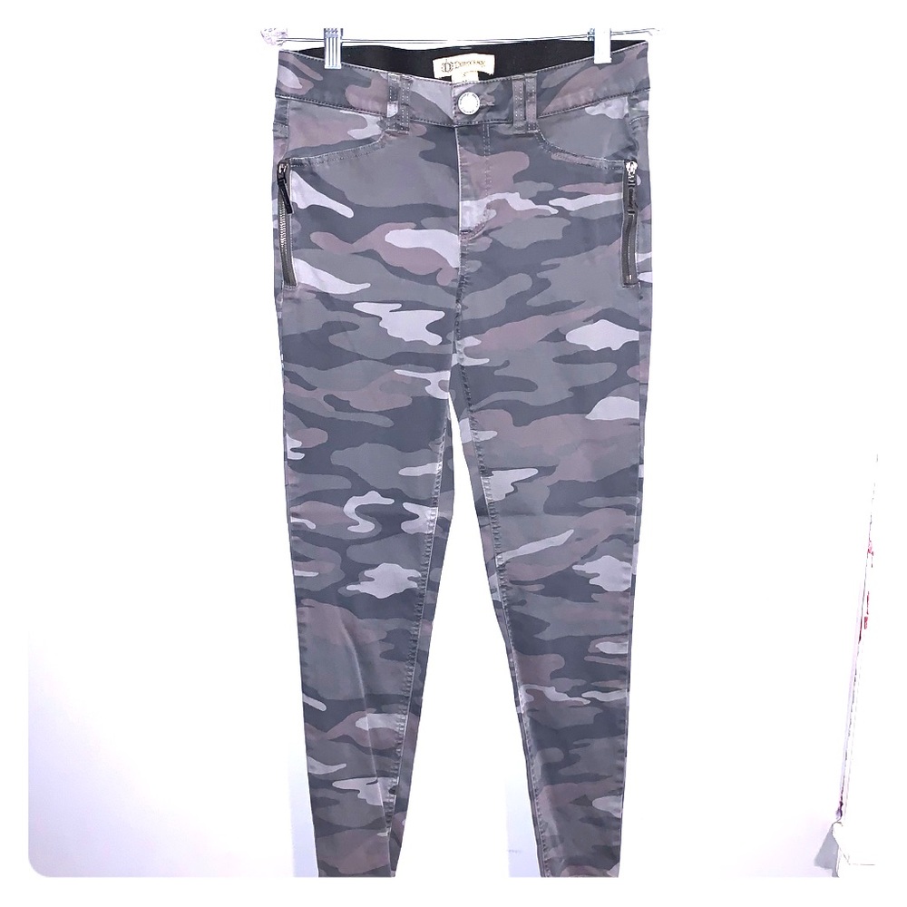 Democracy jeans